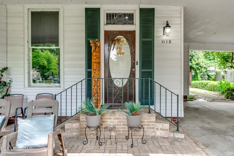 1110 Jackson Avenue, Yazoo City, MS 39194 - #2