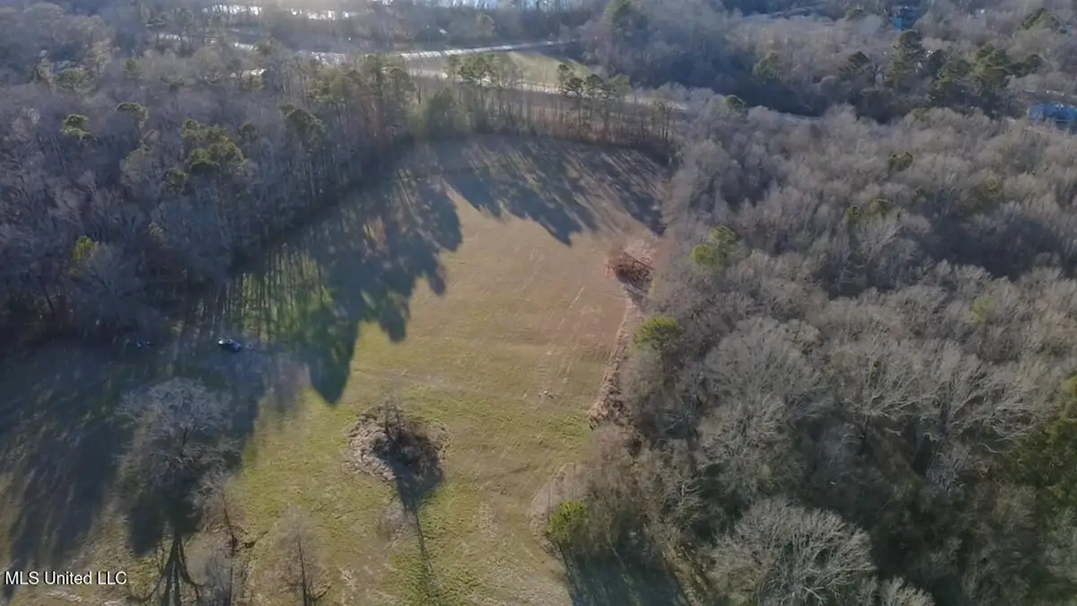 00 Ms-13, Morton, MS 39117 - #1