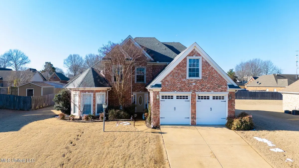 69 Lake Pointe Drive, Hernando, MS 38632 - #1