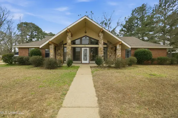 1120 SE 4th Street, Magee, MS 39111