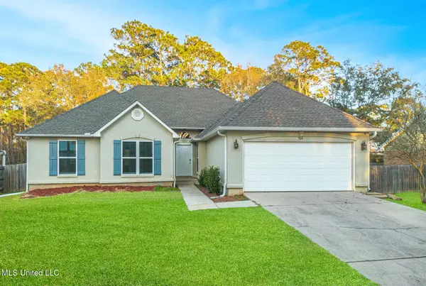 514 Royal Oak Drive, Pass Christian, MS 39571