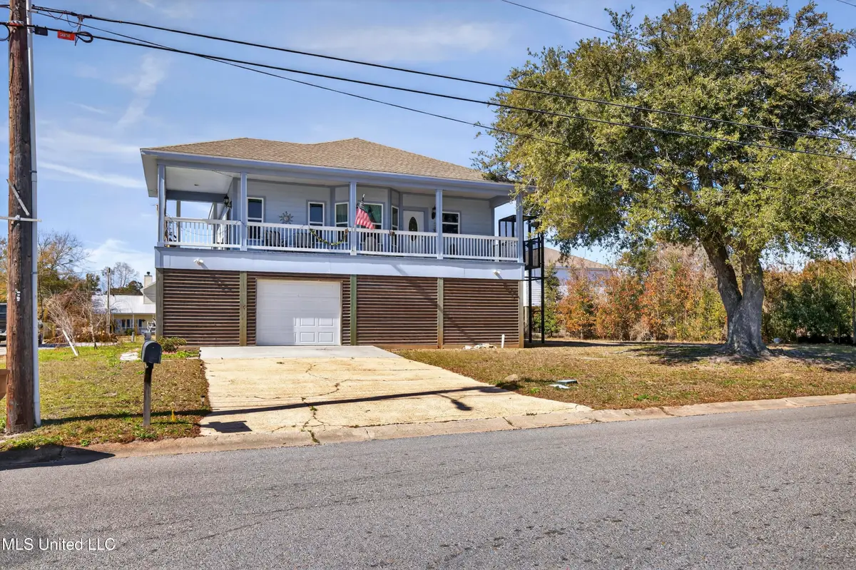 105 Hayden Avenue, Pass Christian, MS 39571 - #1