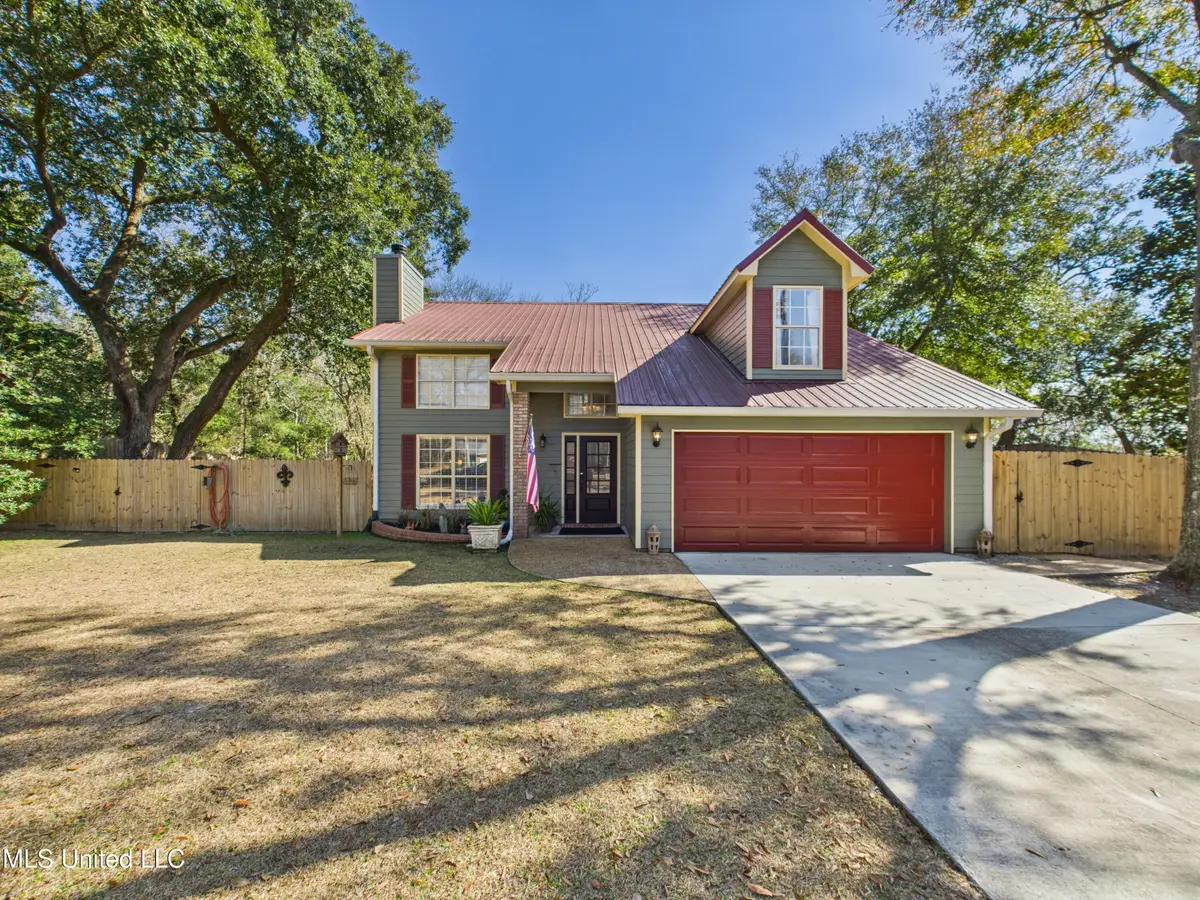 9605 Oakcrest Lane, Ocean Springs, MS 39564 - #1