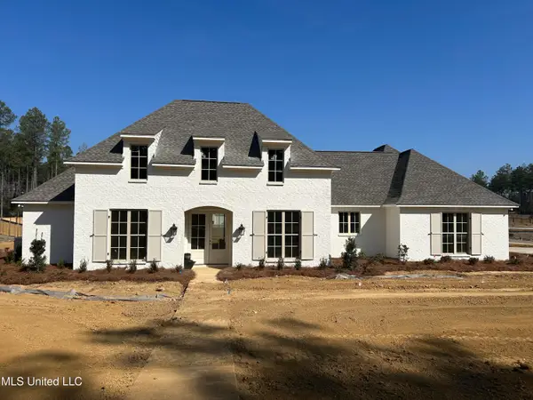 900 Fairburn Court, Madison, MS 39110