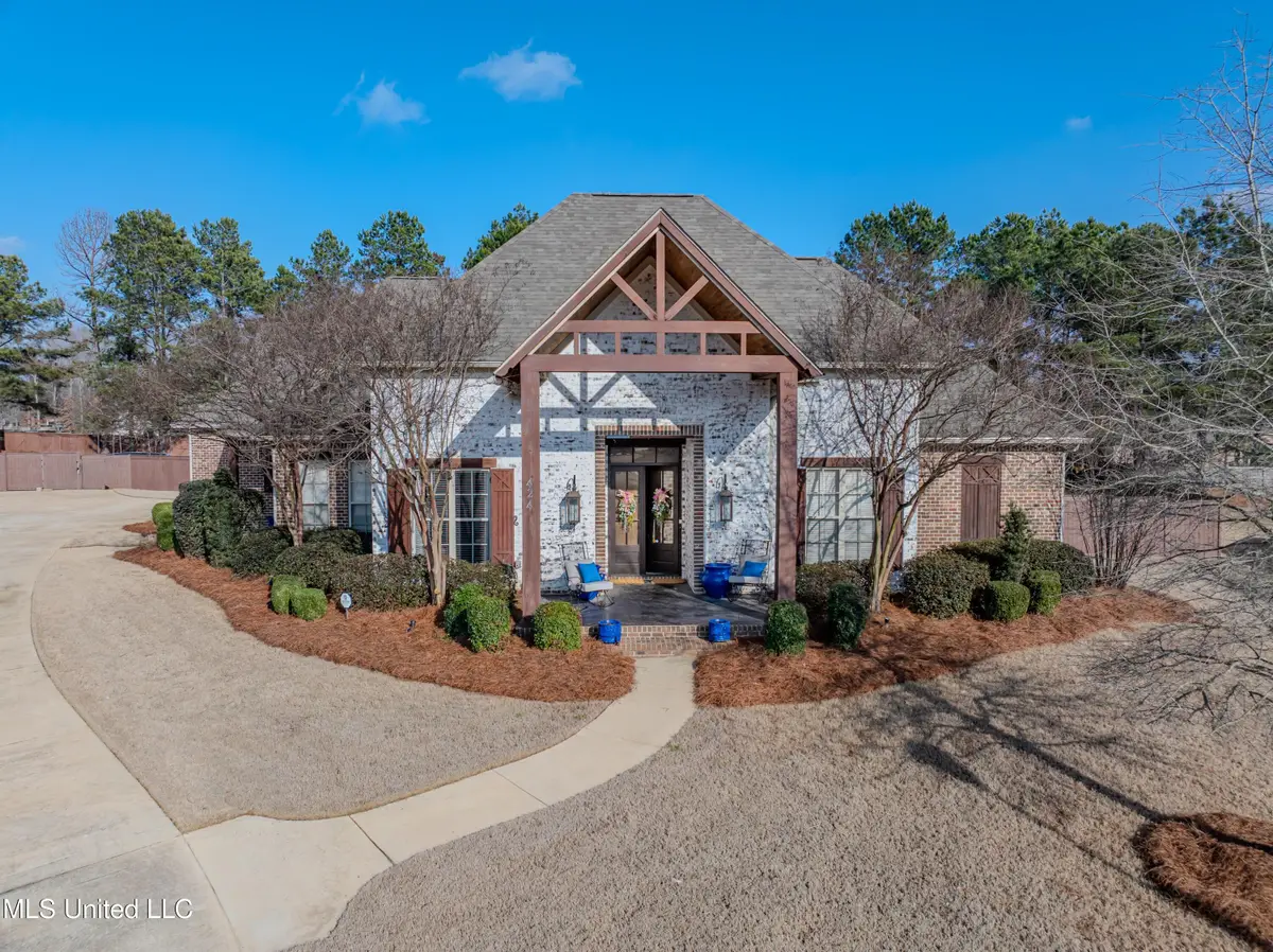 424 Stonewater Cove, Madison, MS 39110 - #1