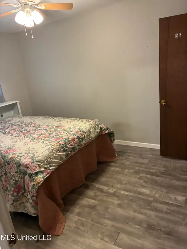 3 W Bainbridge Place, Long Beach, MS 39560