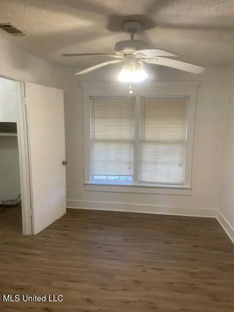 3434 Midlawn Street, Jackson, MS 39213 - #3