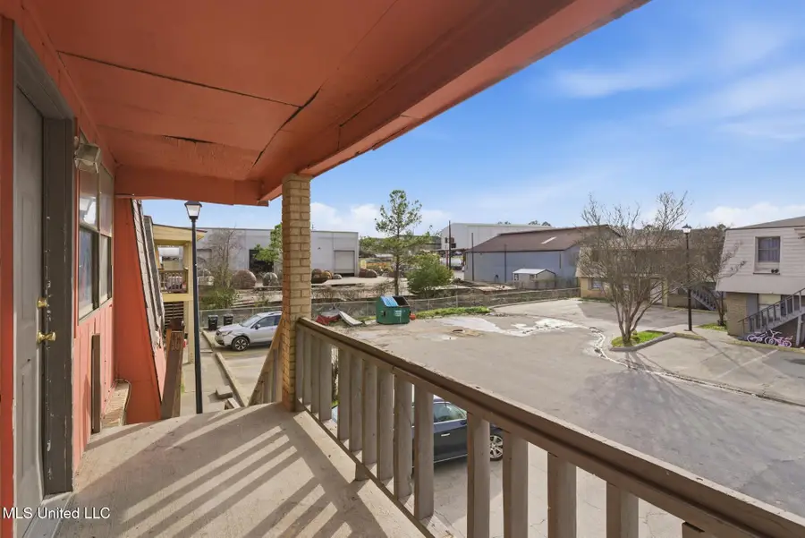 105 Hardwood Court, Hattiesburg, MS 39401 - #3