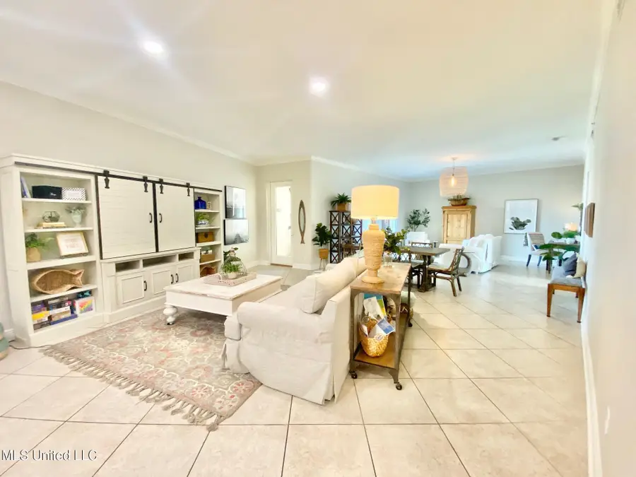 900 Village Lane, Pass Christian, MS 39571 - #3