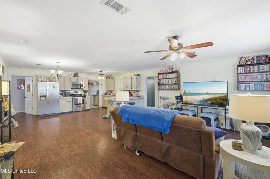 6600 Martinique Drive, Biloxi, MS 39532 - #3