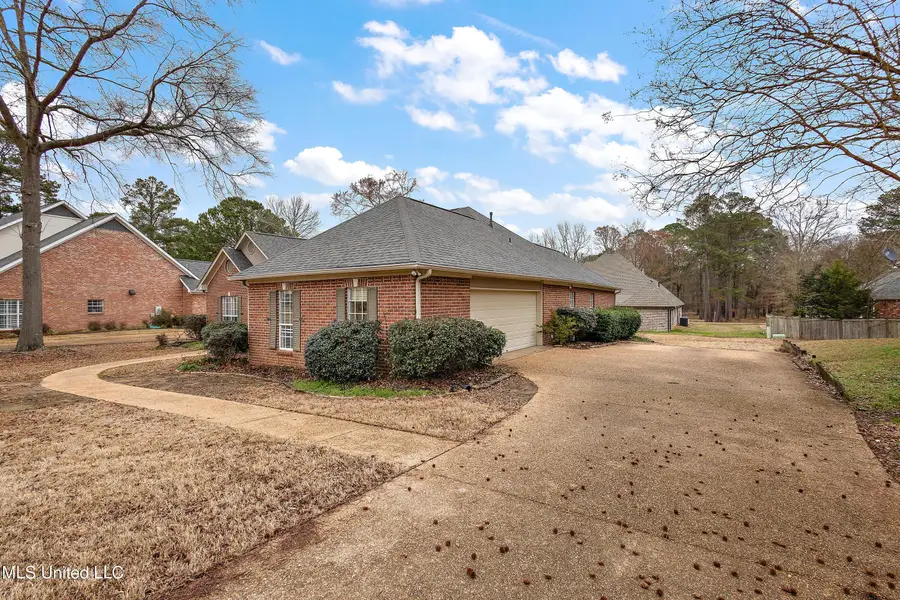 310 Fox Hollow, Canton, MS 39046 - #2