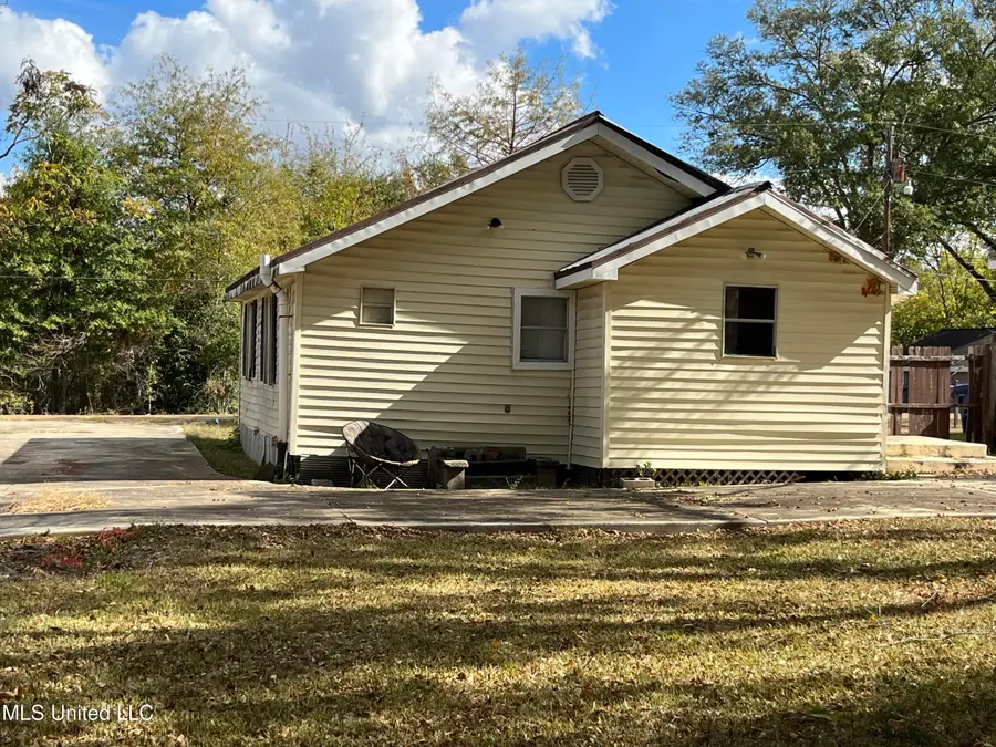 222 Avalon Street, Brookhaven, MS 39601 - #2