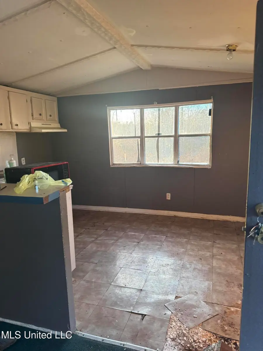 17 Coventry Road, Natchez, MS 39120 - #3