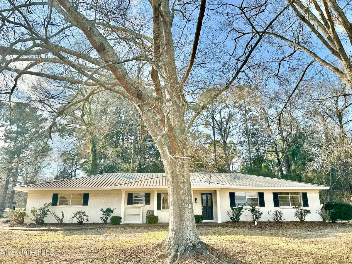 1002 Mark Drive, Mendenhall, MS 39114 - #1