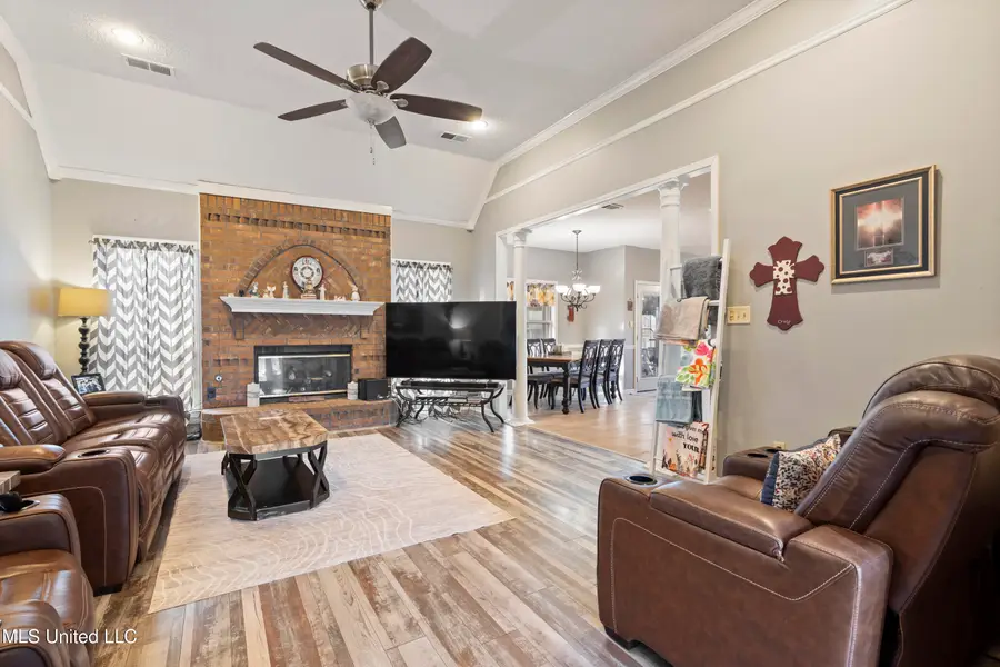 8040 Hunt Club Cove, Olive Branch, MS 38654 - #3