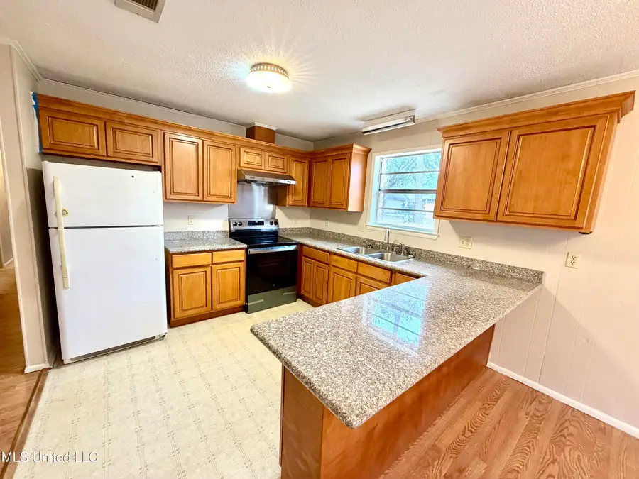 2643 El Viernes Street, Gautier, MS 39553 - #3