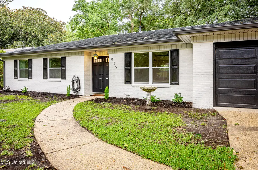 825 Graveline Road, Gautier, MS 39553 - #3