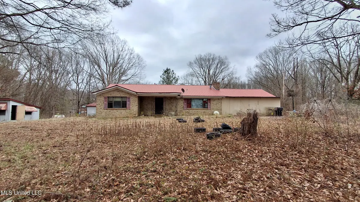 877 S Red Banks Road, Holly Springs, MS 38635 - #1