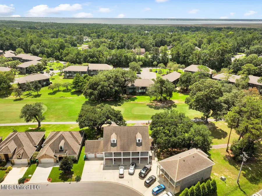 204 Fairway Villas, Diamondhead, MS 39525 - #2