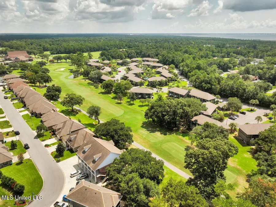 204 Fairway Villas, Diamondhead, MS 39525 - #3