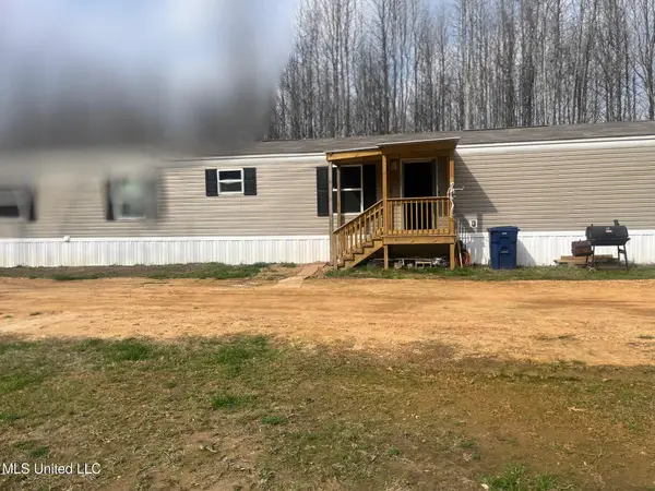 1725 Mcclyde Road, Como, MS 38619