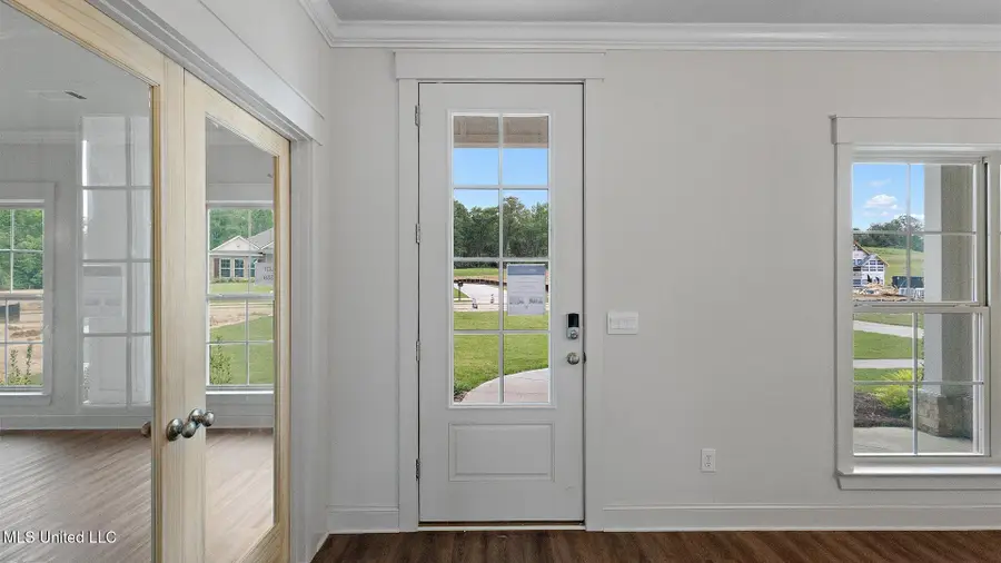 722 Honeysuckle Loop, Canton, MS 39046 - #2