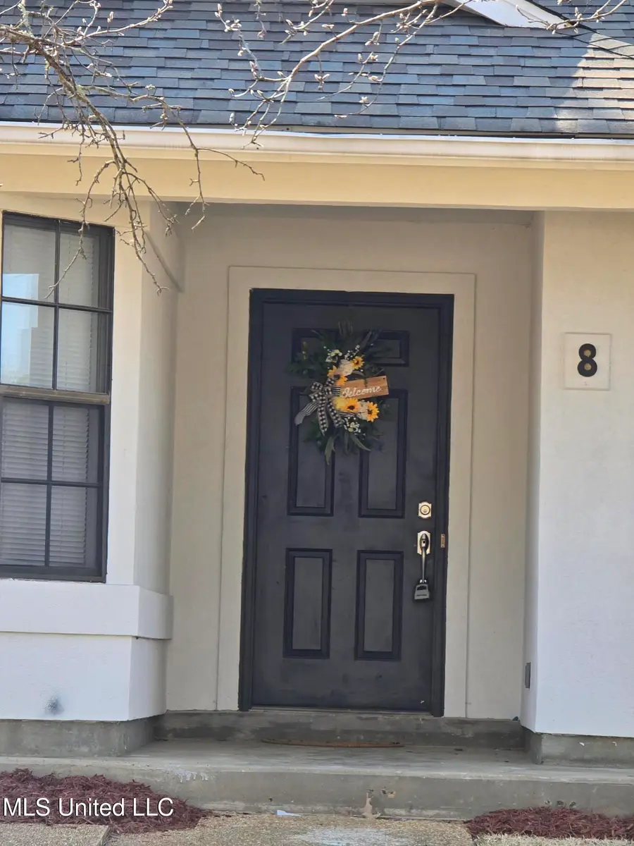 8 Ridgeway Place, Clinton, MS 39056 - #2