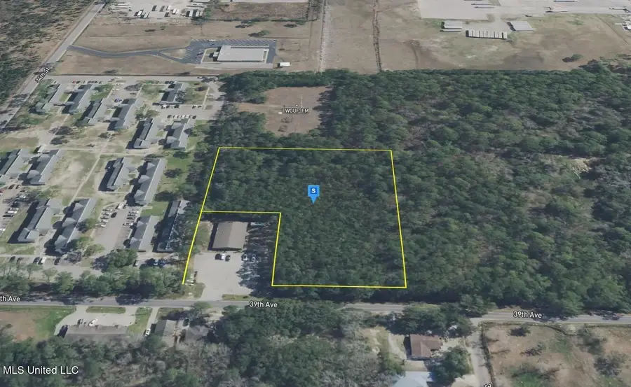 3300 39th Avenue, Gulfport, MS 39501 - #3