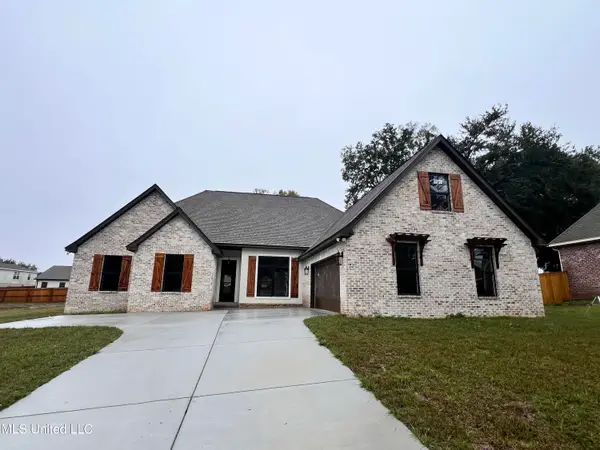 11973 Live Oak Cove, Gulfport, MS 39503