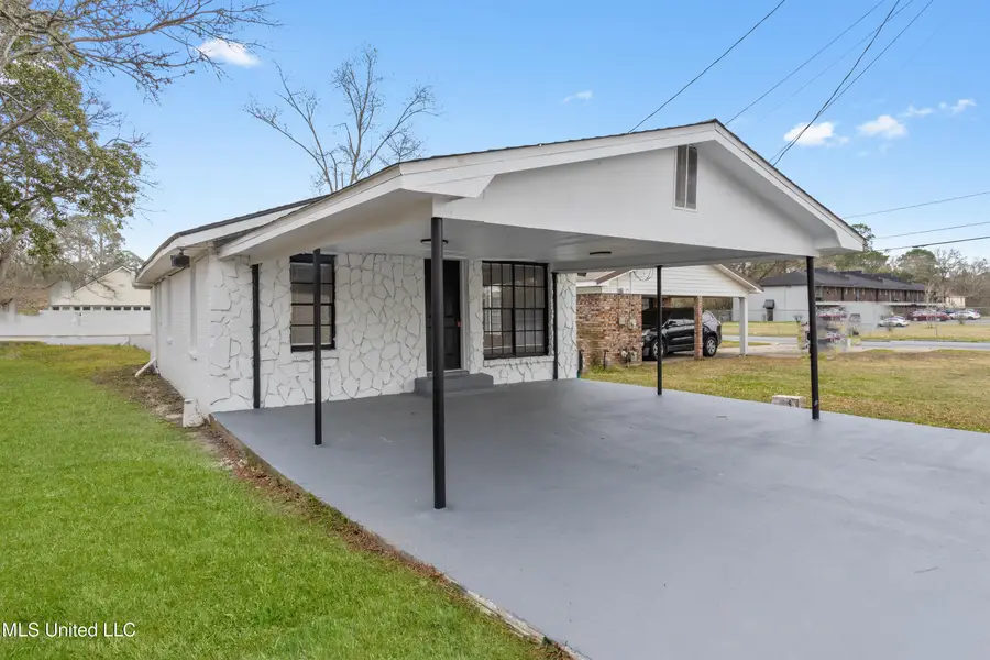 4006 Macphelah Road, Moss Point, MS 39563 - #2