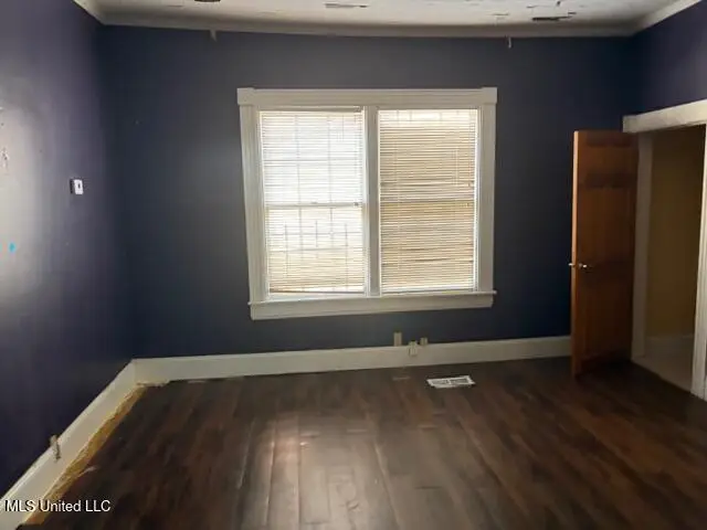 104 E Gholson Avenue, Holly Springs, MS 38635 - #2