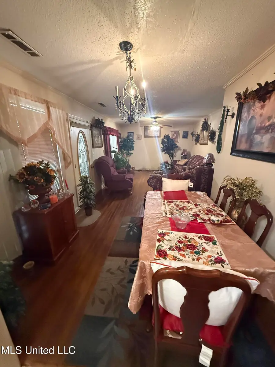 1044 Baskin Drive, Greenville, MS 38703 - #3