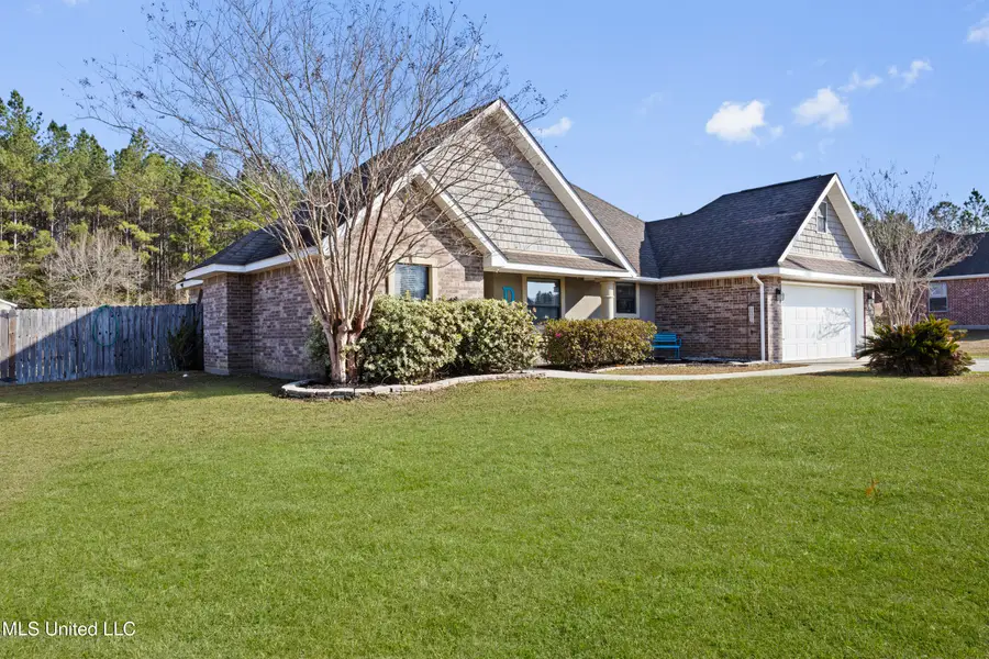 21392 E Edgewood Drive, Saucier, MS 39574 - #2