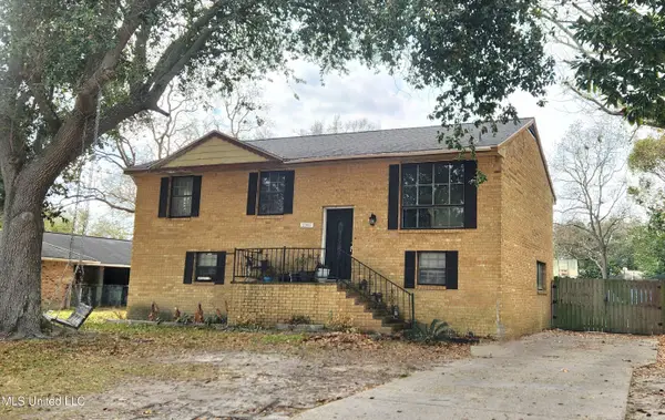 2903 Larchmont Street, Pascagoula, MS 39567