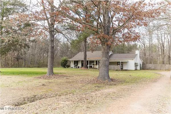 2596 Tank Road, Terry, MS 39170
