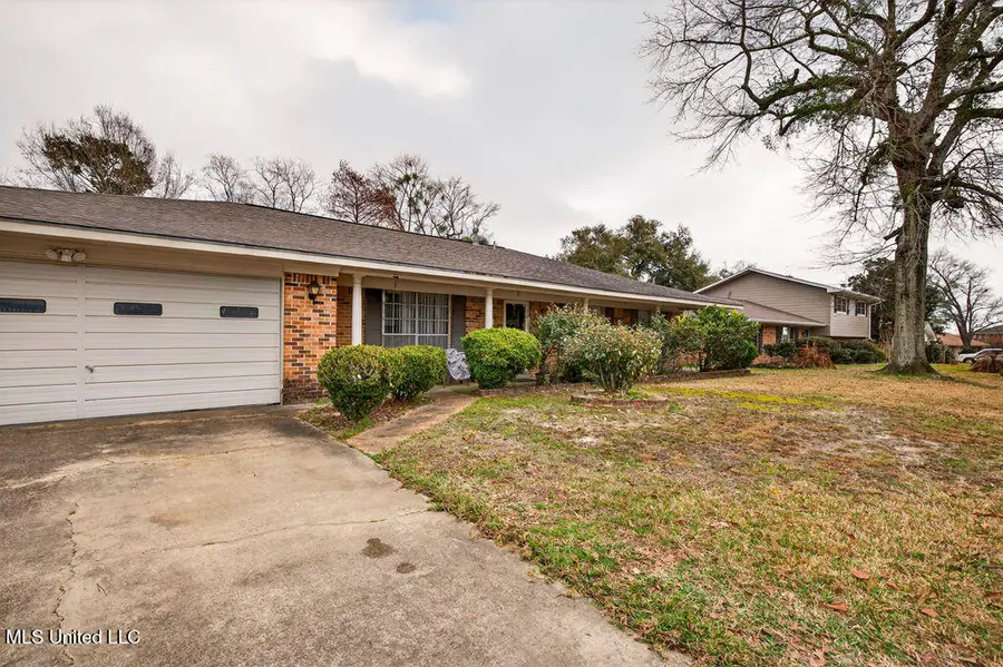 734 Canterbury Drive, Biloxi, MS 39532 - #3