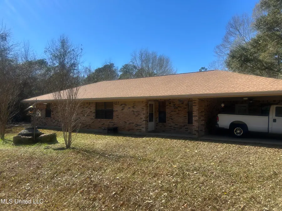 15403 Lorraine Road, Biloxi, MS 39532 - #2