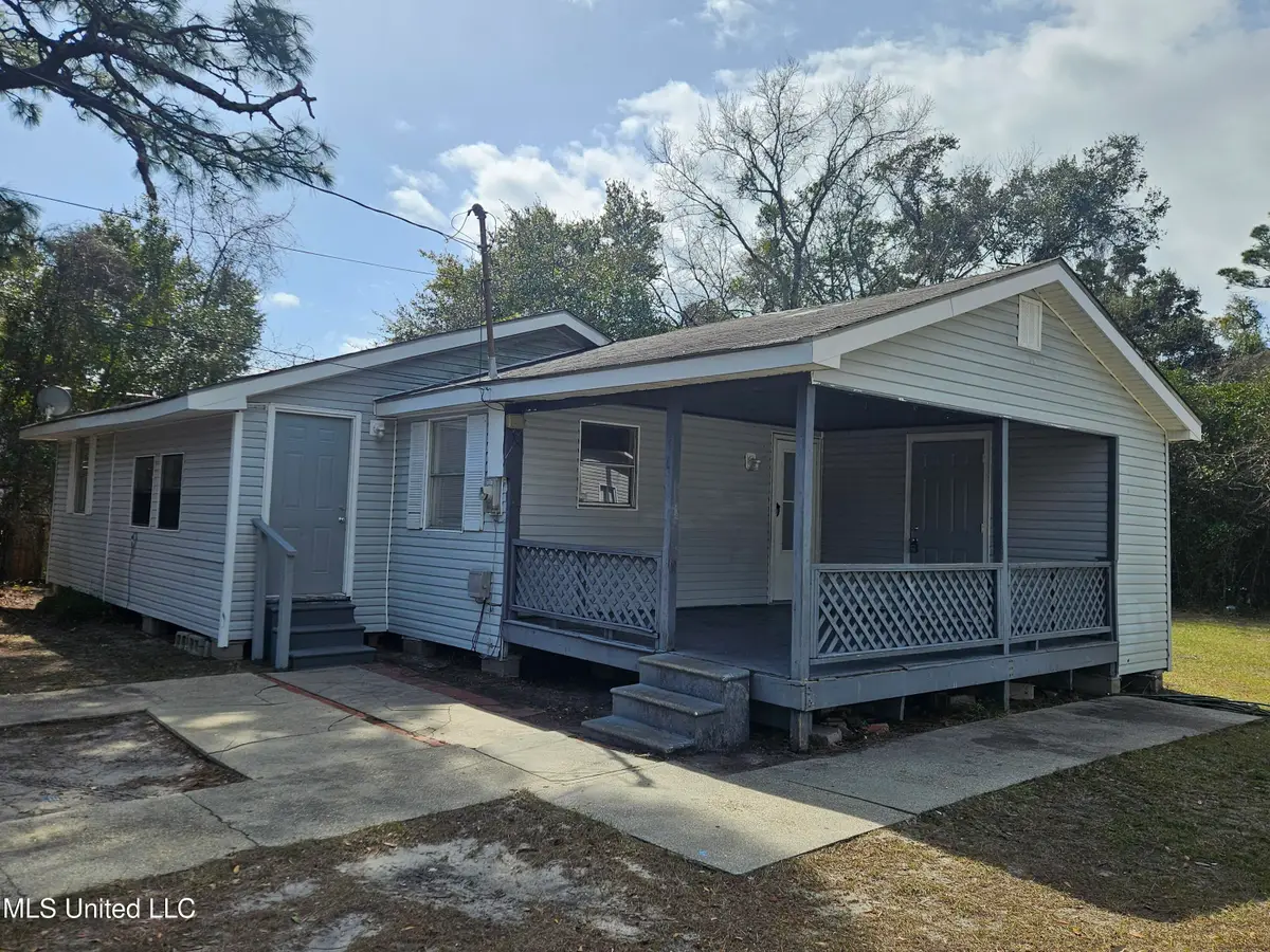 263 Mcdonnell Avenue, Biloxi, MS 39531 - #1