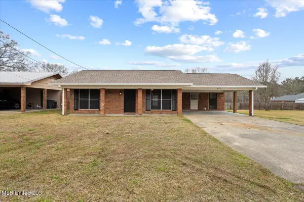 104 D Avenue, Ellisville, MS 39437