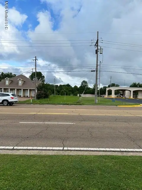 Highway 51, Ridgeland, MS 39157