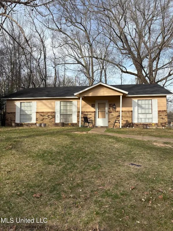 1732 Brookhollow Circle, Jackson, MS 39212