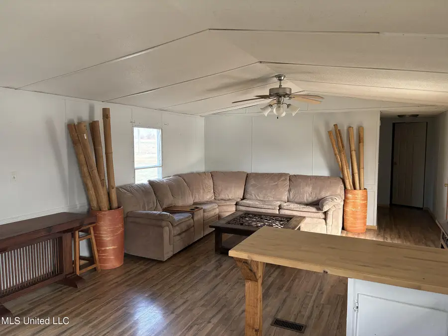 152 Ed Hawkins Road, Yazoo City, MS 39194 - #3
