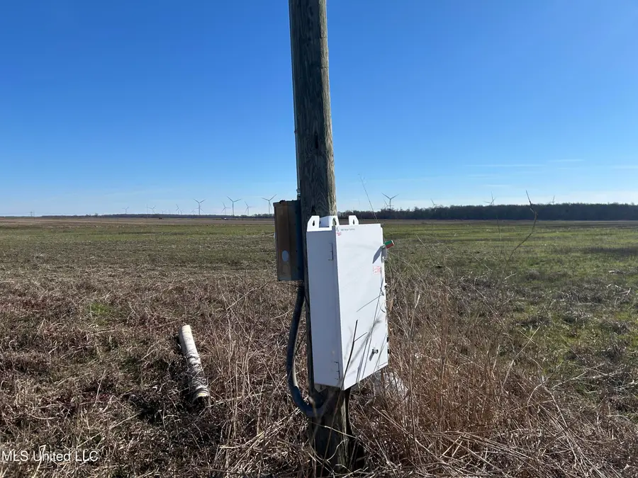 S Old Highway 61, Dundee, MS 38626 - #3