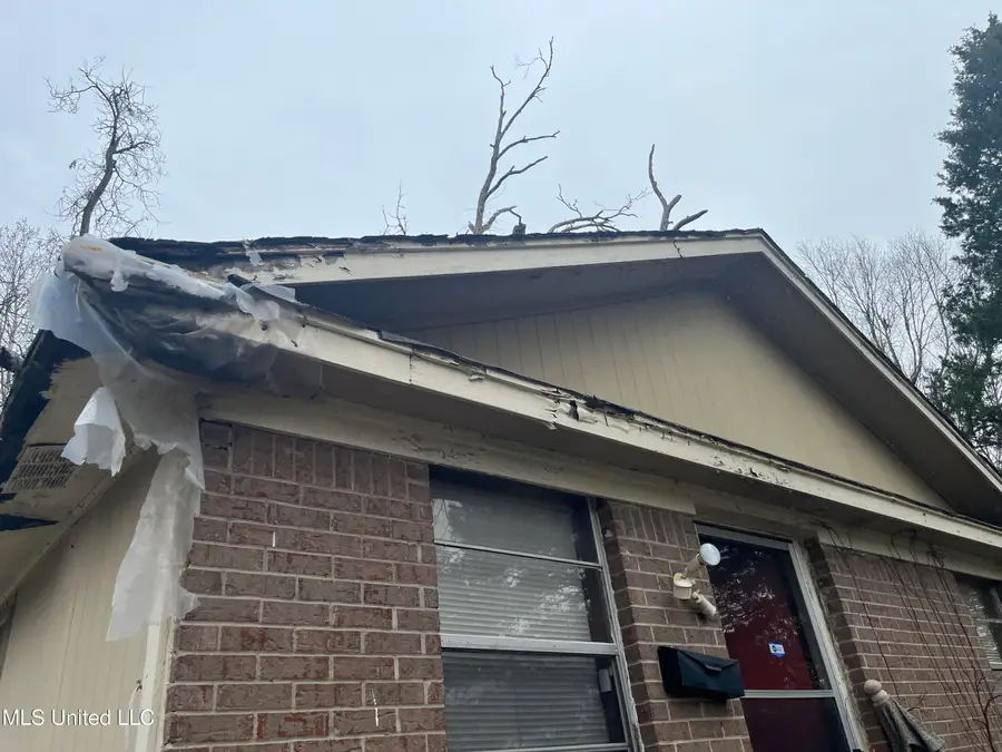 3704 Hollywood Avenue, Jackson, MS 39213 - #3