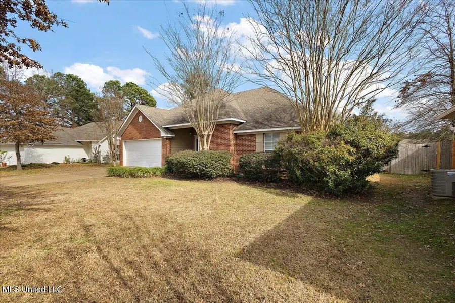 318 Greensboro Drive, Brandon, MS 39047 - #2