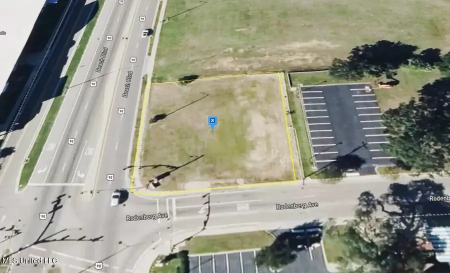 1704 Beach Boulevard, Biloxi, MS 39531 - #3