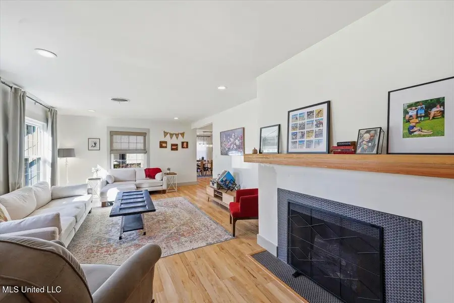 1004 Meadow Heights Drive, Jackson, MS 39206 - #3