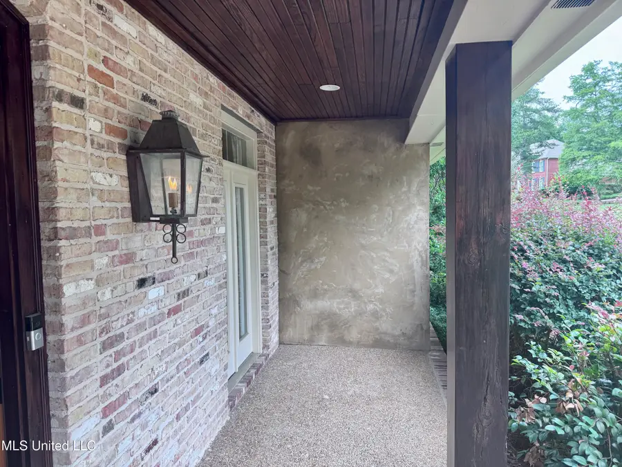 236 Sawbridge Drive, Ridgeland, MS 39157 - #2