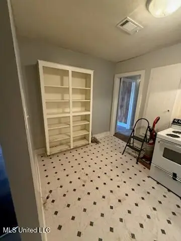 116 Treehaven Drive, Jackson, MS 39212 - #2