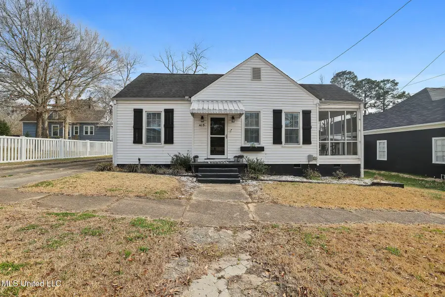 415 S 5th Street, McComb, MS 39648 - #2